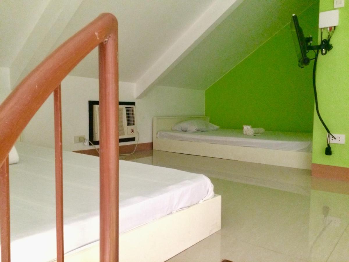 Lcf - Bb Hotel Romblon Exteriör bild