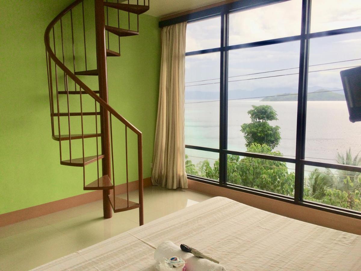 Lcf - Bb Hotel Romblon Exteriör bild